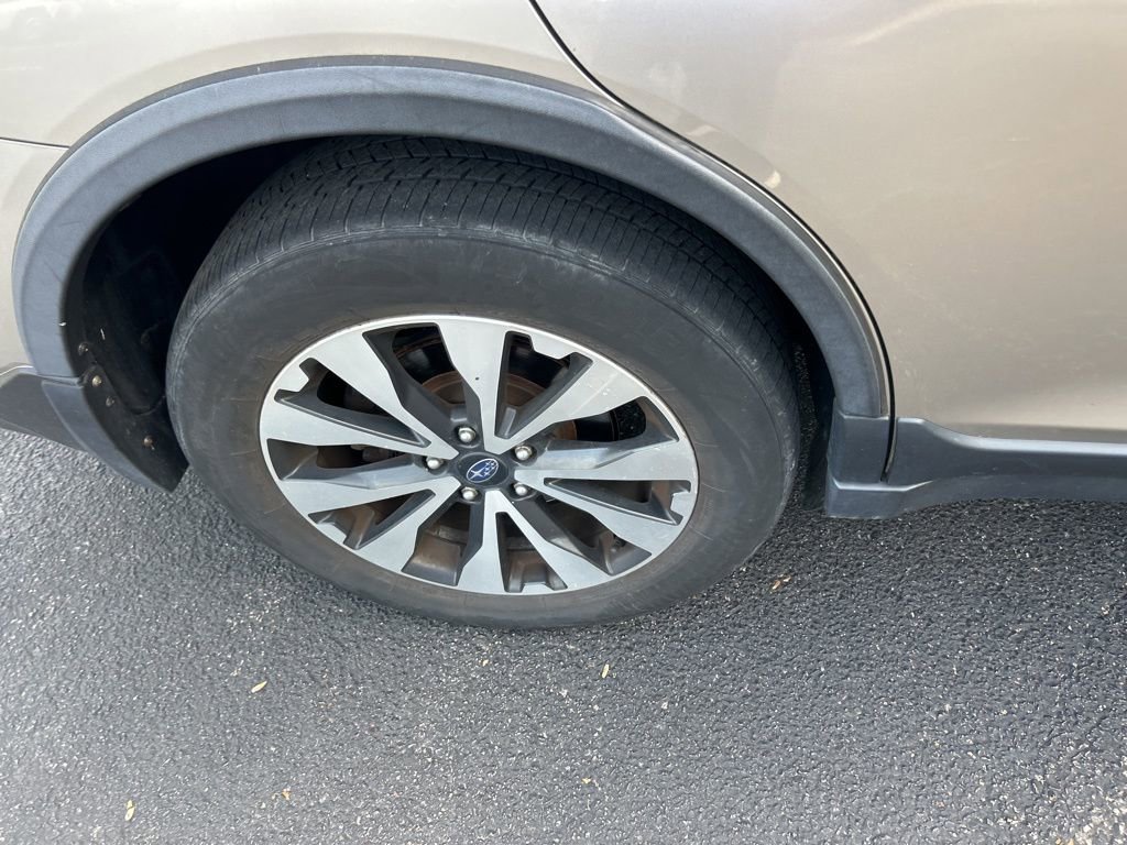 Used 2015 Subaru Outback 2.5i Limited image 13