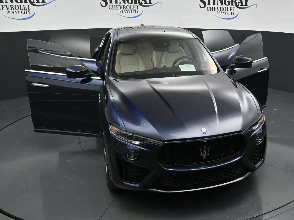 Used 2023 Maserati Levante Modena AWD/4WD image 34