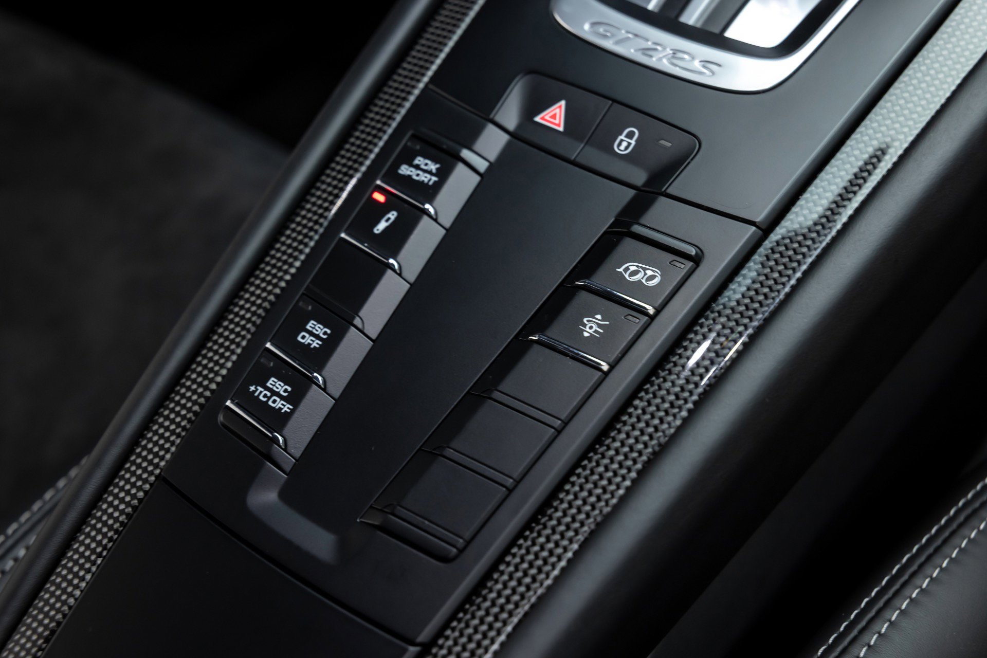 Used 2018 Porsche 911 GT2 RS image 29