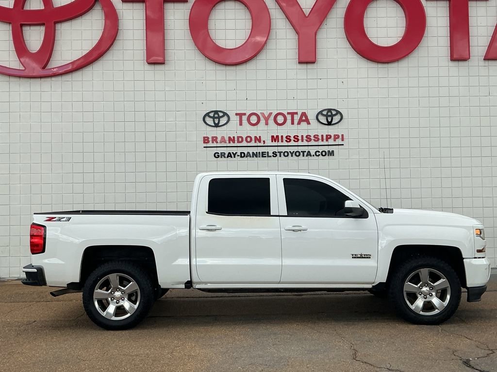 Used 2018 Chevrolet Silverado 1500 LT w/ Texas Edition