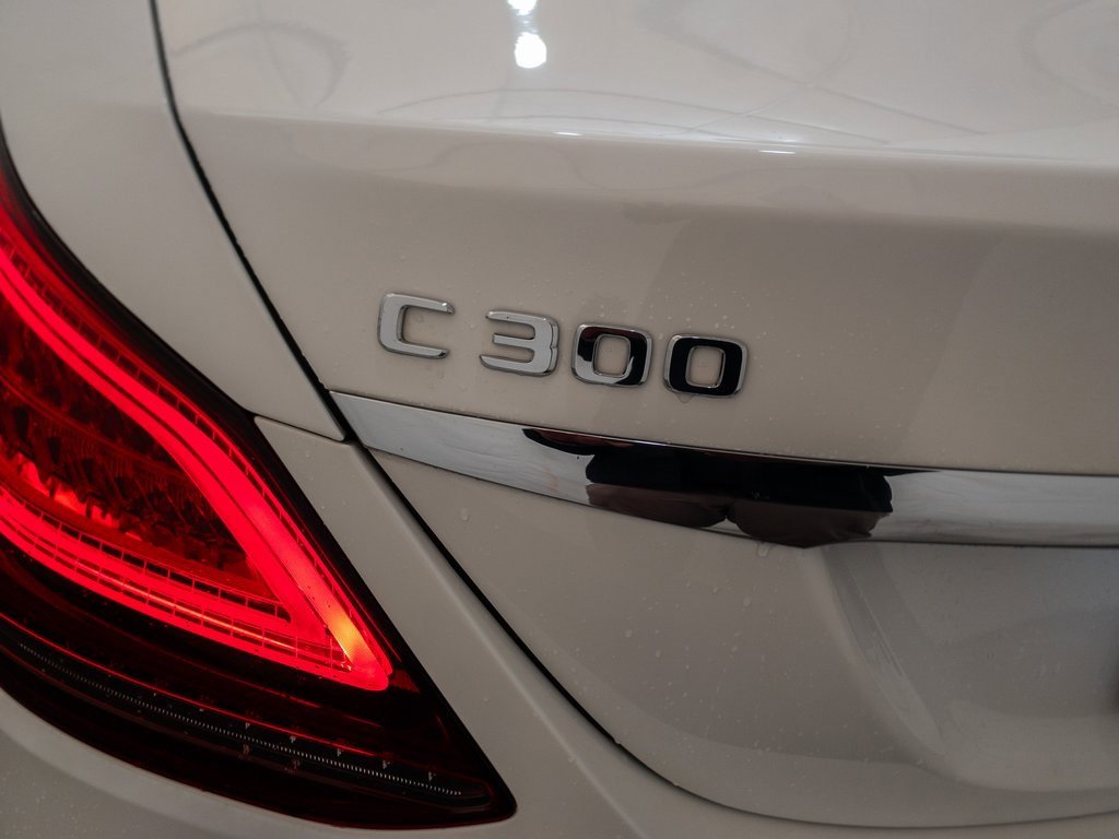 Used 2021 Mercedes-Benz C 300 Sedan image 7