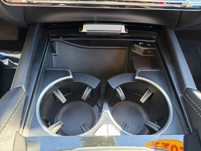 Used 2022 Mercedes-Benz GLS 450 4MATIC image 19