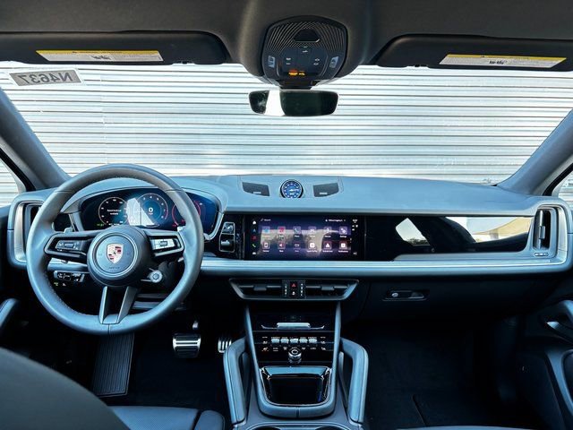 New 2026 Porsche Cayenne S image 14