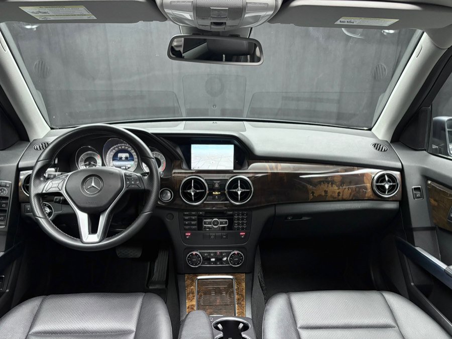 Used 2014 Mercedes-Benz GLK 350 4MATIC w/ Sport Package w/ Premium 1 Package image 37