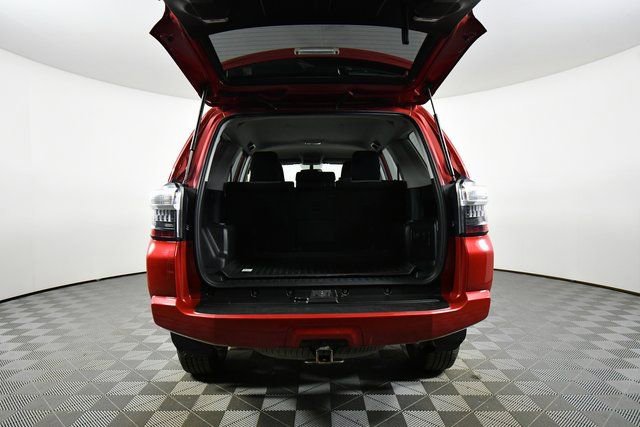 Used 2015 Toyota 4Runner SR5 image 25