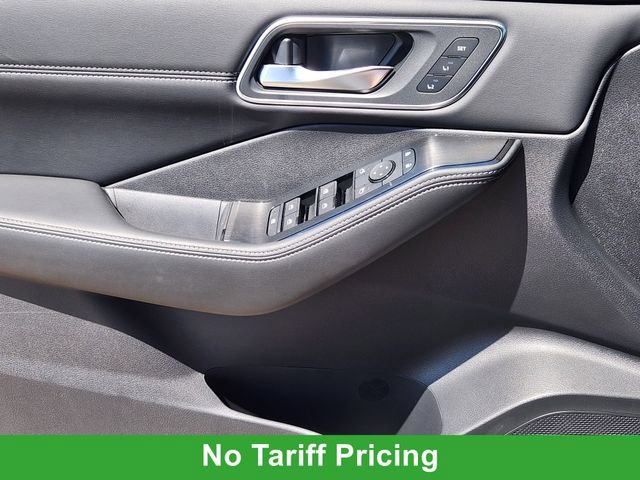 Used 2026 Nissan Rogue Platinum AWD/4WD image 17