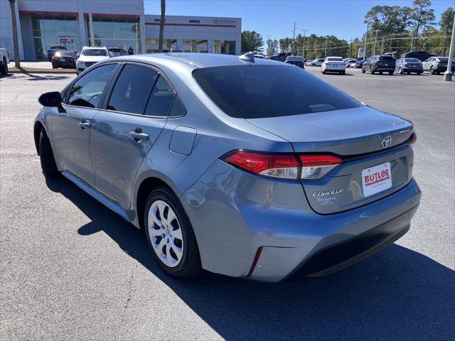 Certified 2023 Toyota Corolla LE FWD image 3