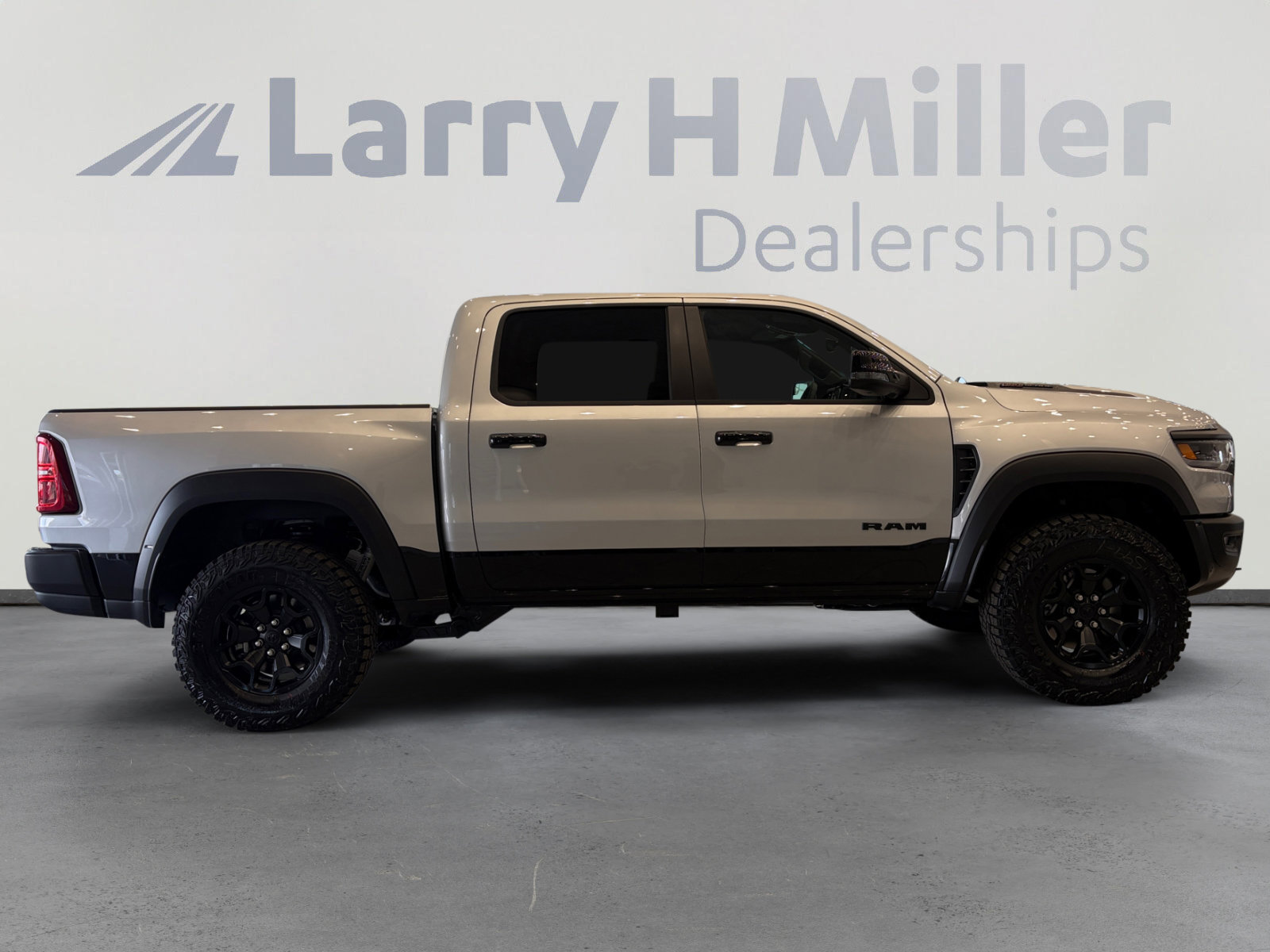 New 2026 RAM 1500 RHO AWD/4WD image 6
