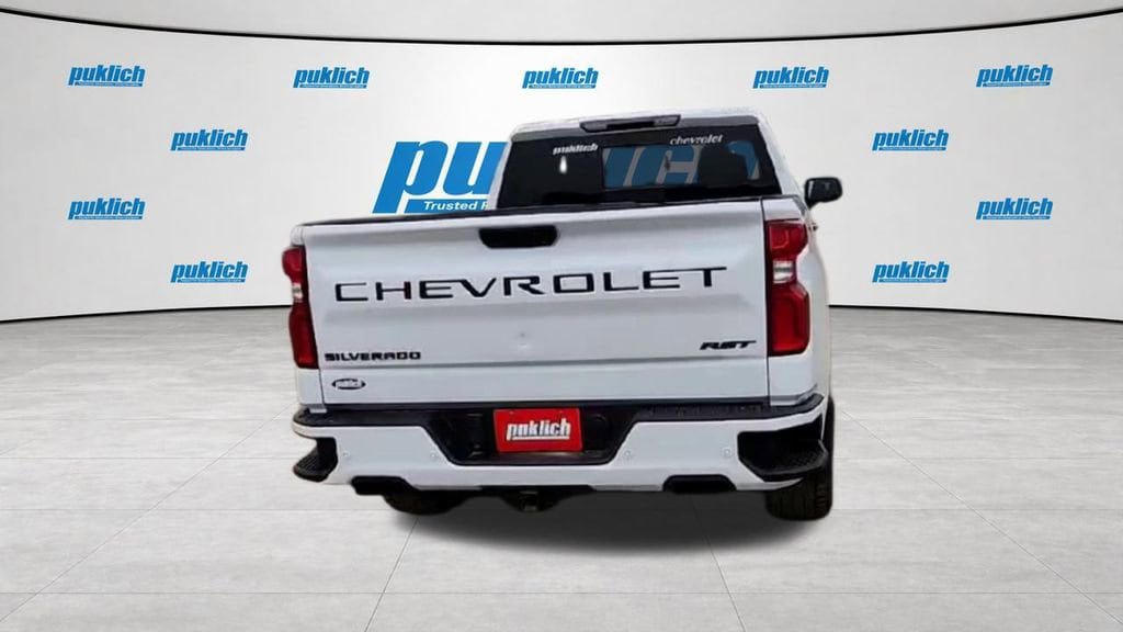 Certified 2024 Chevrolet Silverado 1500 RST w/ Redline Edition AWD/4WD image 7