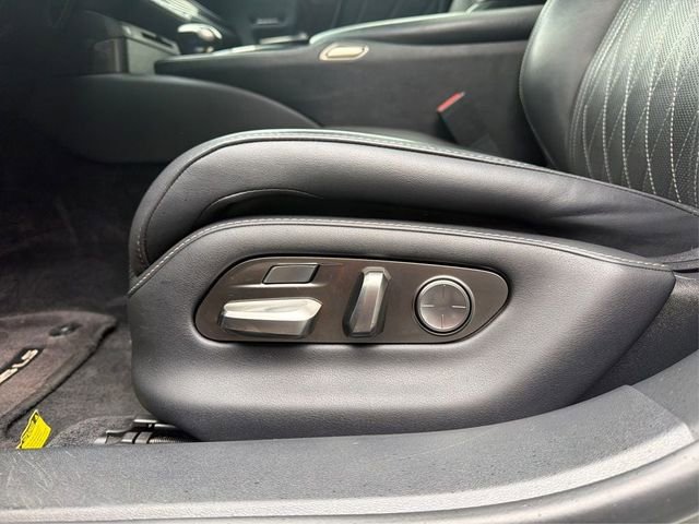 Used 2018 Lexus LS 500h AWD w/ Luxury Package image 18