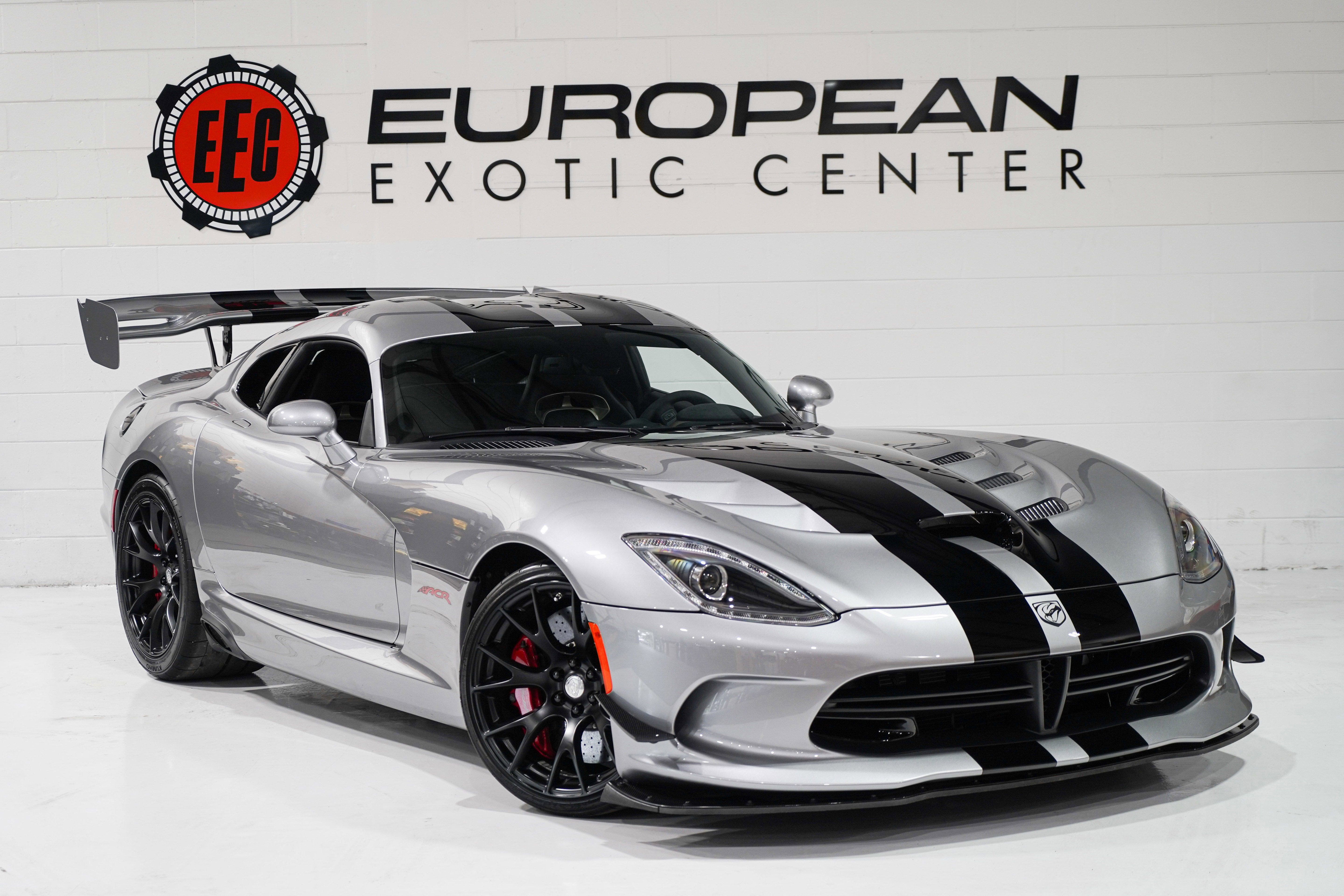 Used 2016 Dodge Viper ACR RWD image 1
