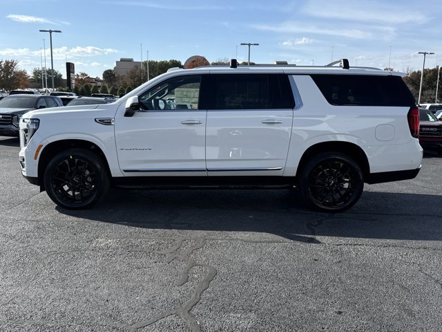 New 2026 GMC Yukon XL Elevation w/ LPO, Floor Liner Package image 13
