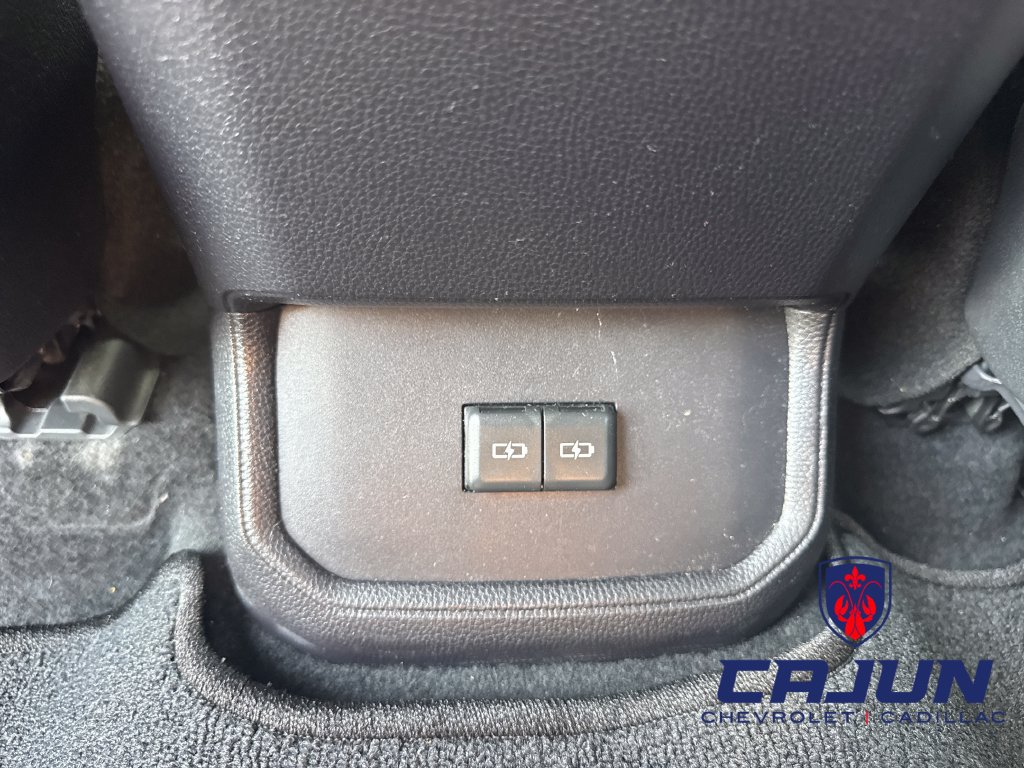 Used 2022 Toyota Highlander XSE FWD image 19