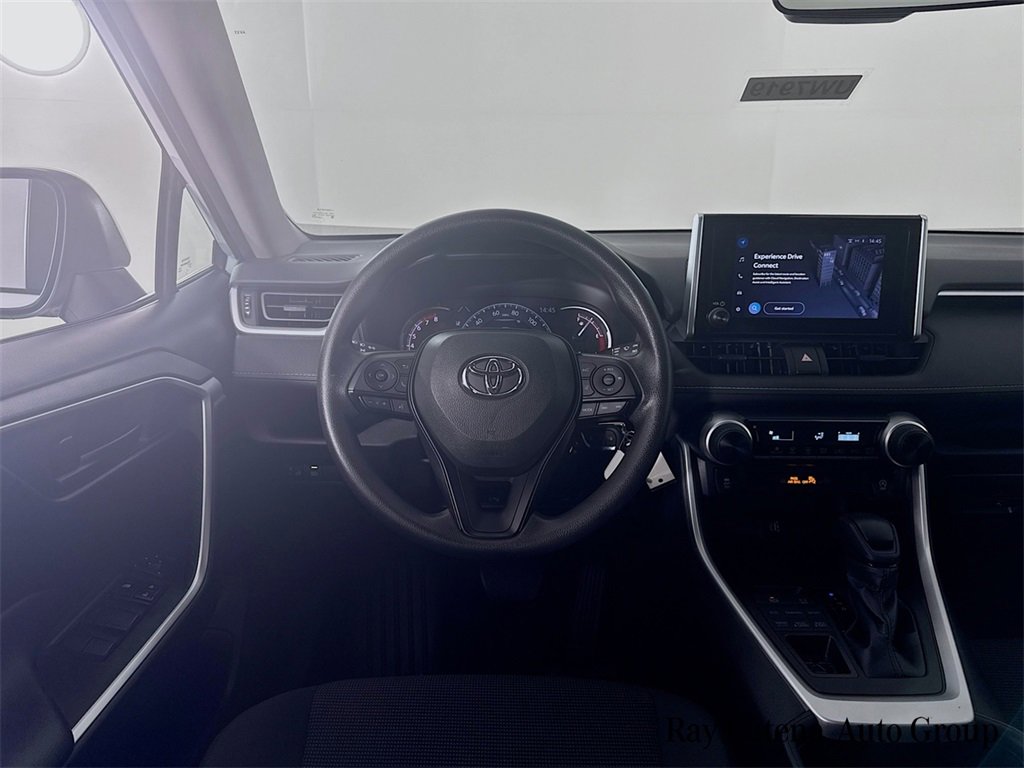 Used 2023 Toyota RAV4 LE image 22