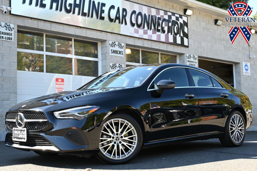 Used 2025 Mercedes-Benz CLA 250 4MATIC image 1