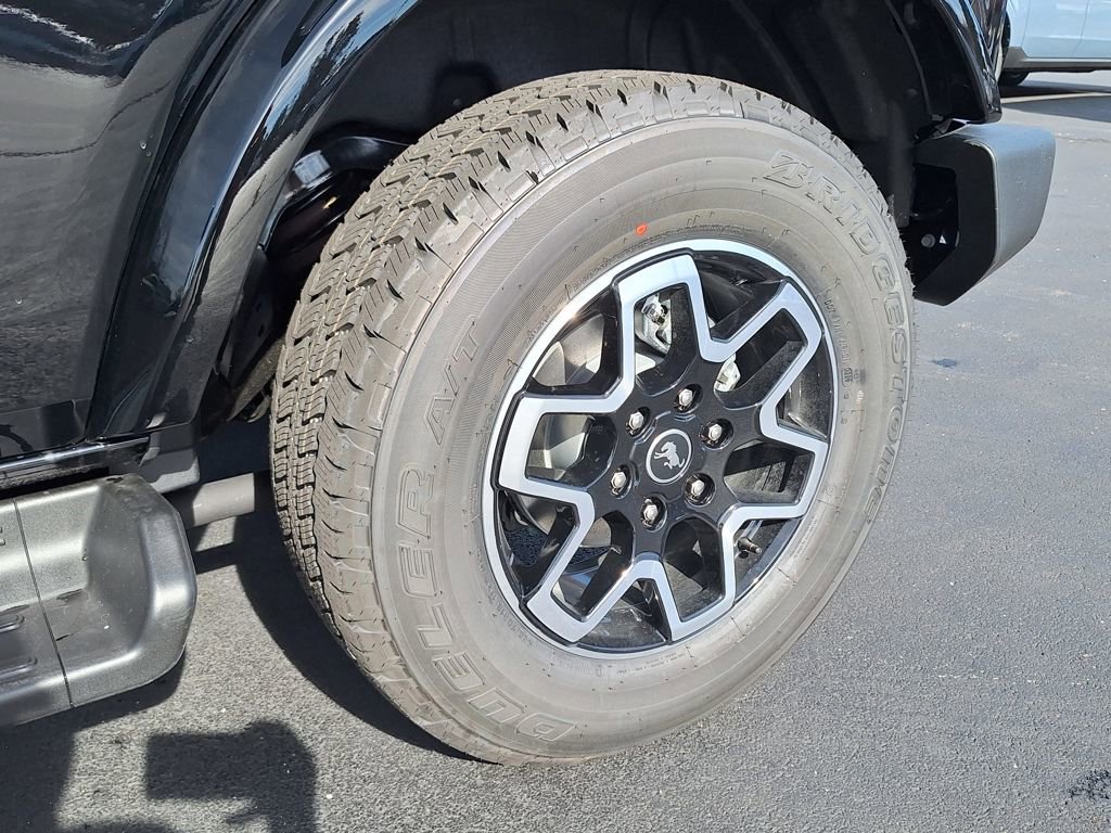 New 2025 Ford Bronco Outer Banks image 30