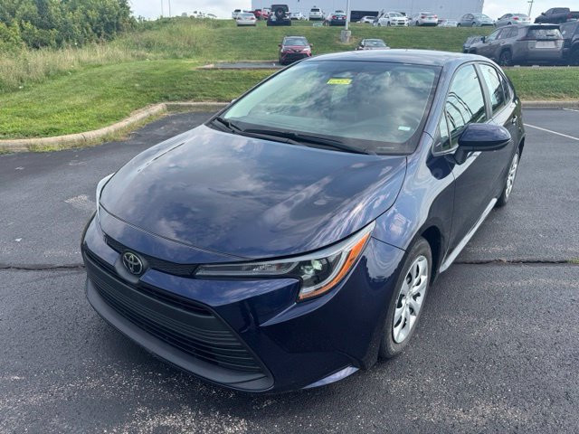 Used 2024 Toyota Corolla LE FWD image 7