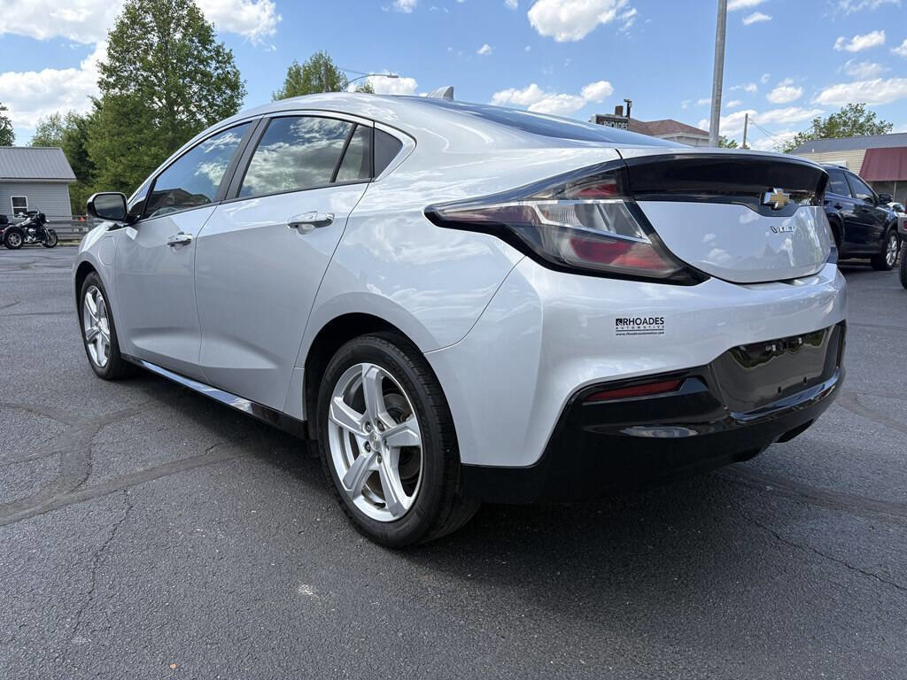 Used 2019 Chevrolet Volt LT w/ Comfort Package FWD image 3