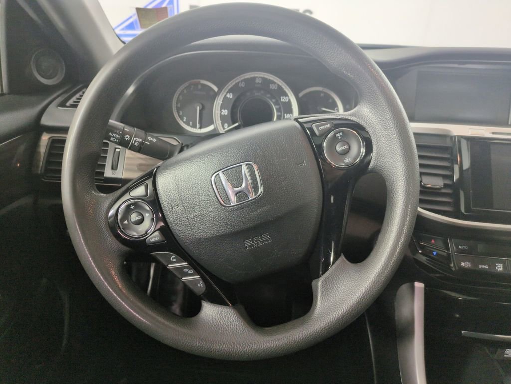 Used 2016 Honda Accord EX image 14