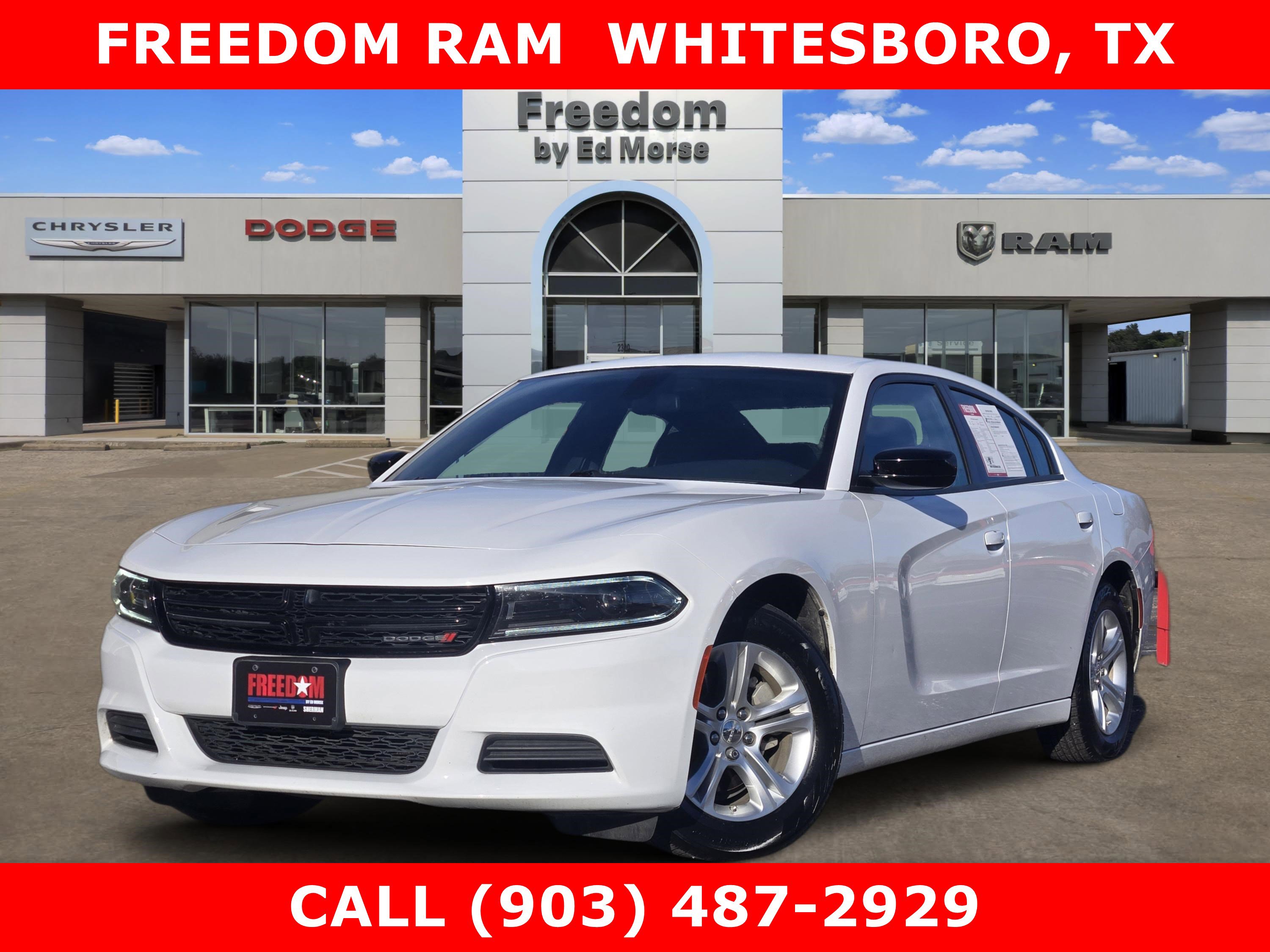Used 2023 Dodge Charger SXT image 1