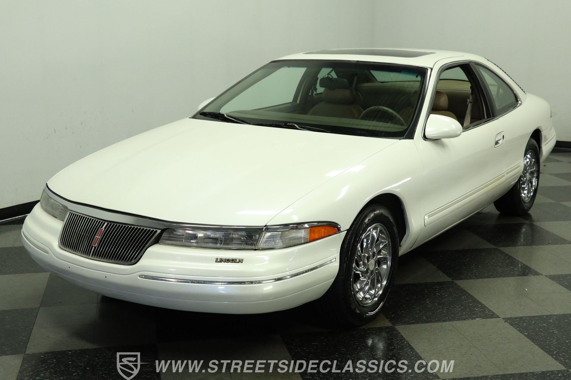 Used 1993 Lincoln Mark VIII RWD image 18