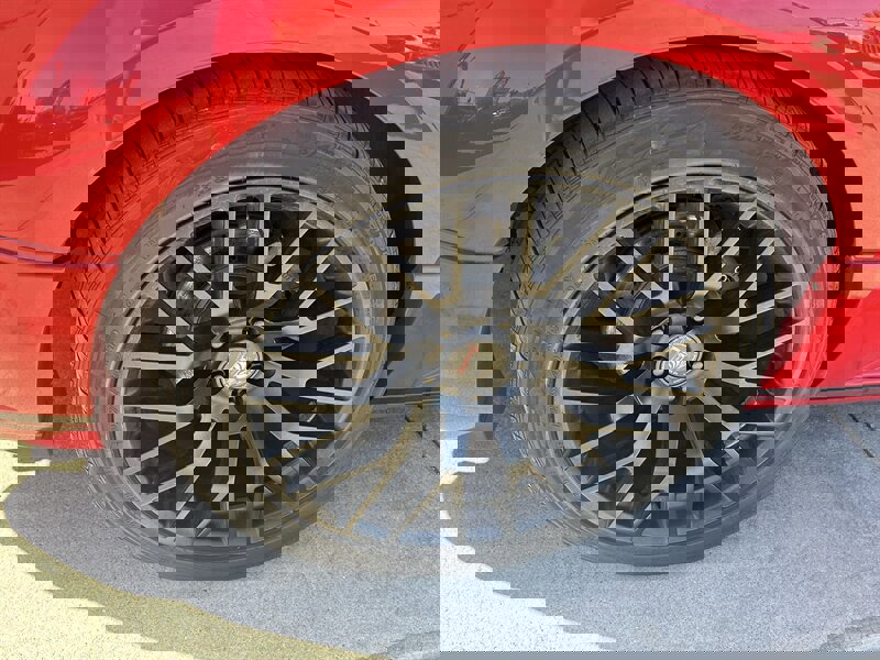 Used 2006 Ford Mustang GT RWD image 24