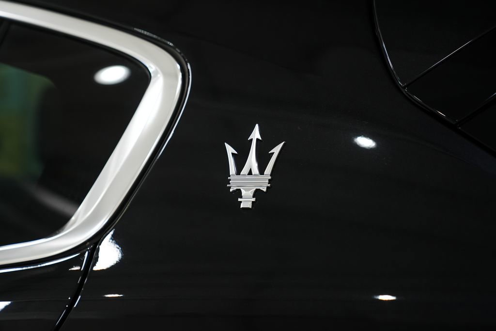 Used 2025 Maserati Grecale GT AWD/4WD image 23