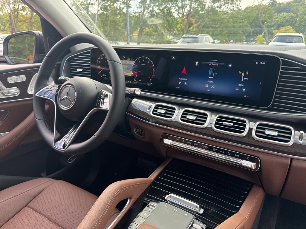 New 2026 Mercedes-Benz GLS 450 4MATIC image 32