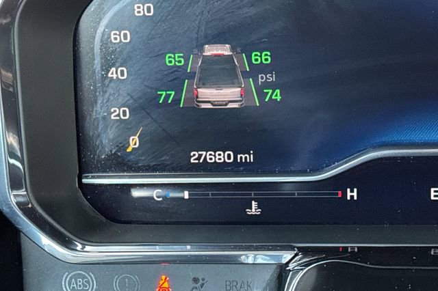 Used 2025 Chevrolet Silverado 2500 LT w/ Convenience Package image 42