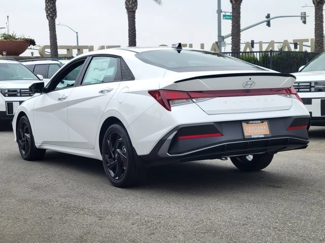 New 2026 Hyundai Elantra Sport FWD image 3