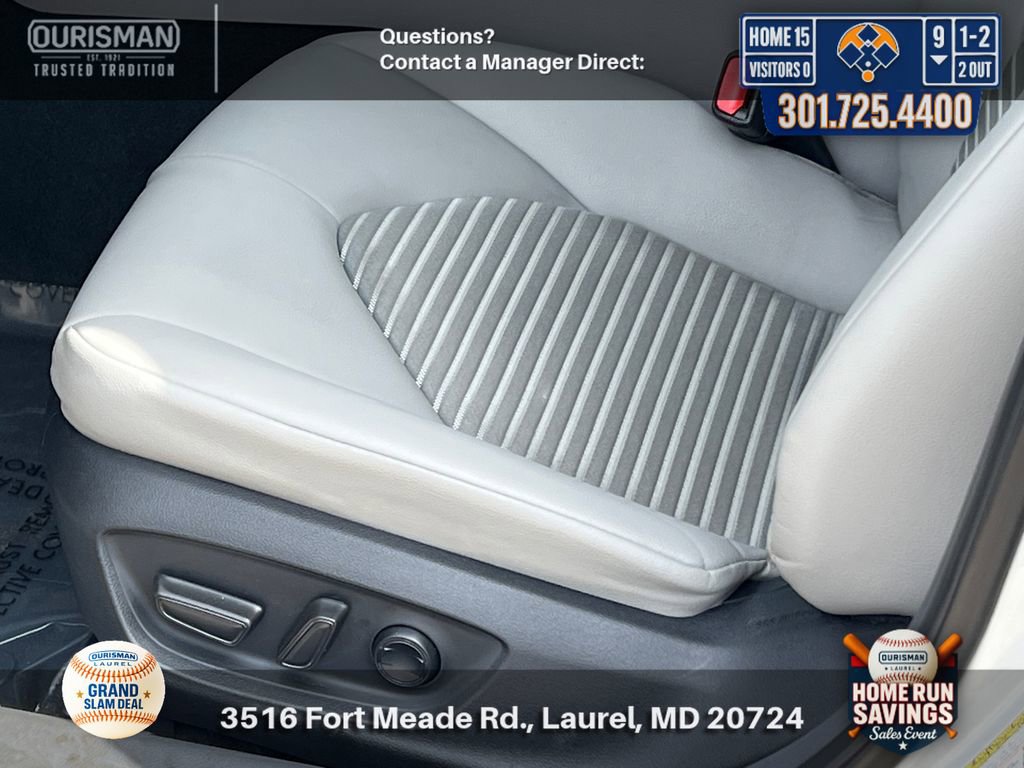 Used 2024 Toyota Camry SE FWD image 7