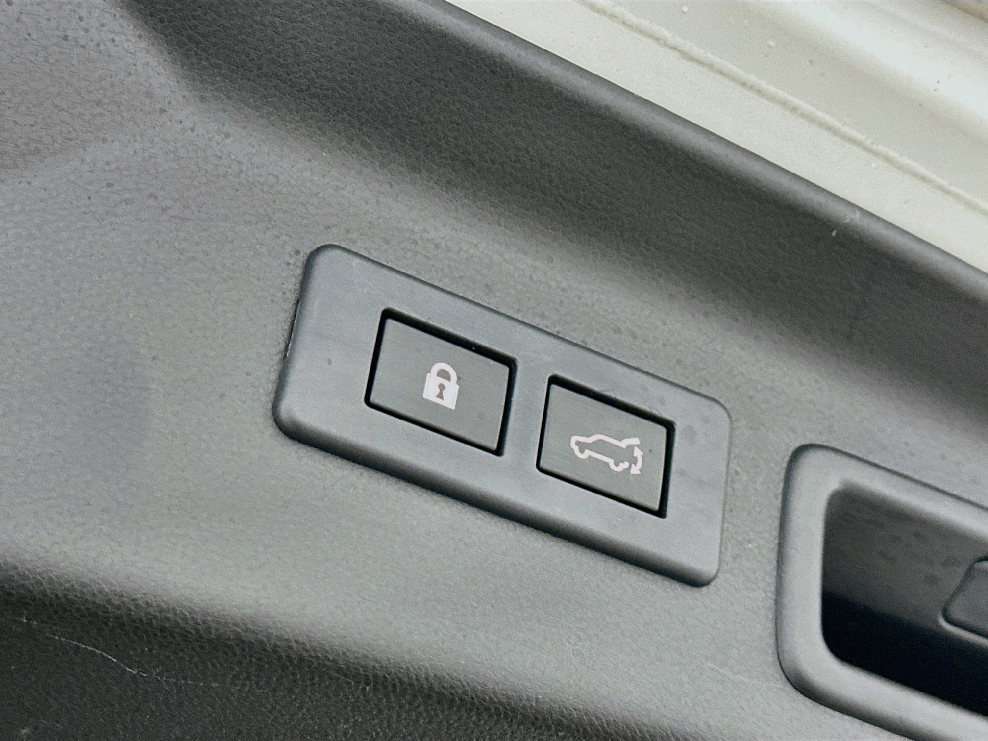 Used 2025 Subaru Forester Premium AWD/4WD image 31