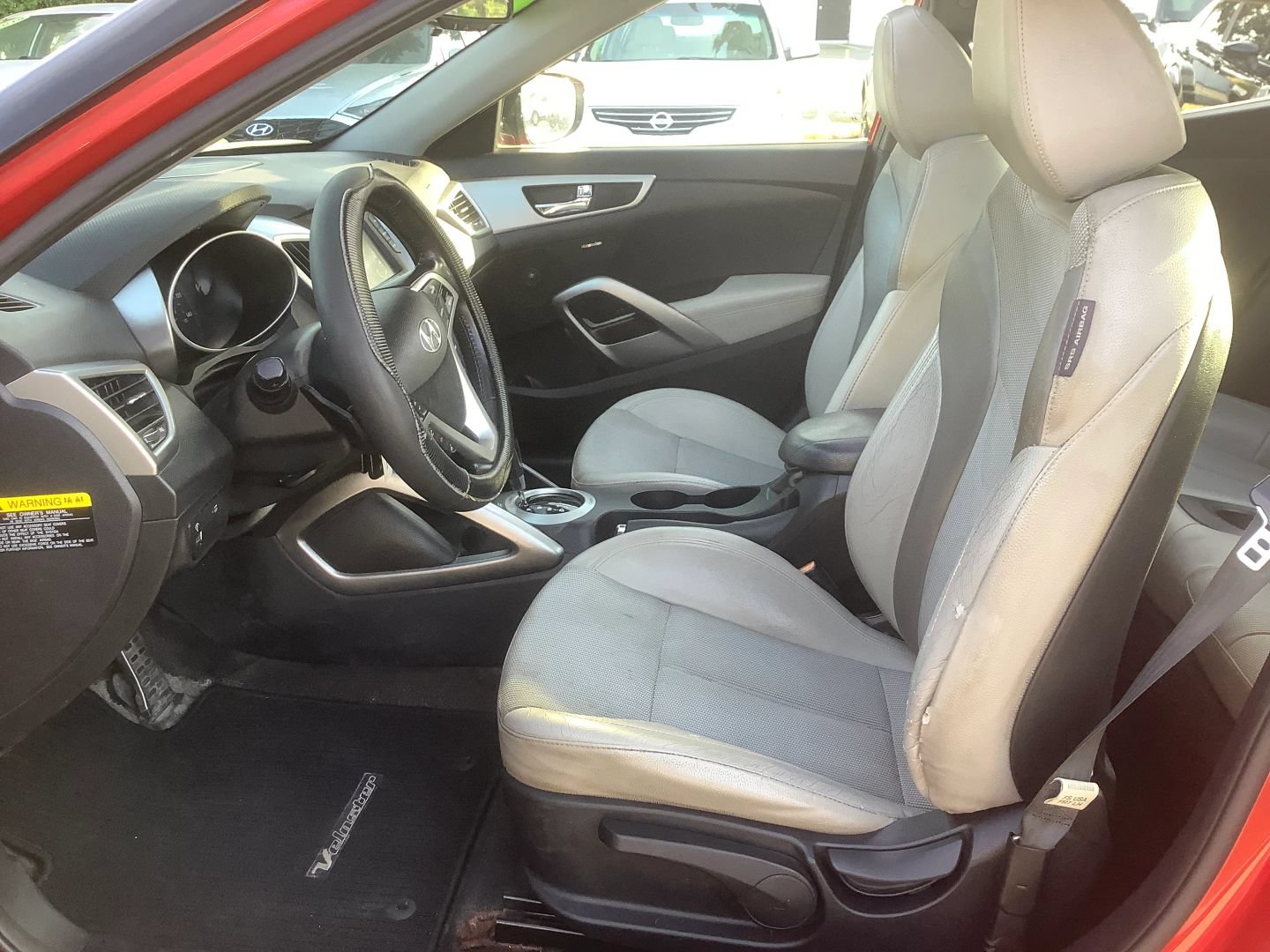 Used 2014 Hyundai Veloster w/ Style Package 02 FWD image 20