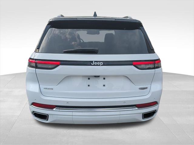 Certified 2024 Jeep Grand Cherokee Summit AWD/4WD image 5