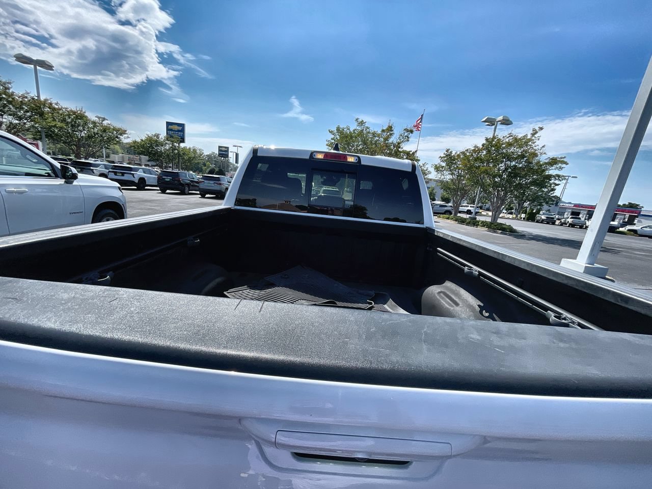 Used 2023 RAM 1500 Laramie AWD/4WD image 25