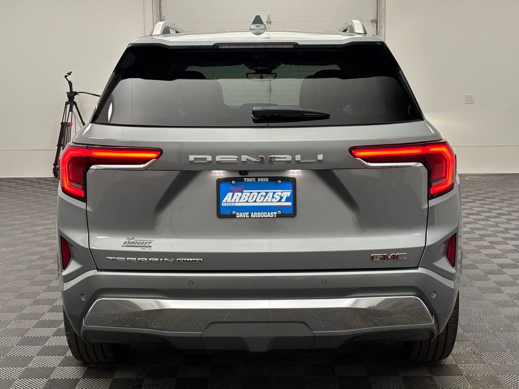 New 2026 GMC Terrain Denali w/ LPO, Floor Liner Package image 10