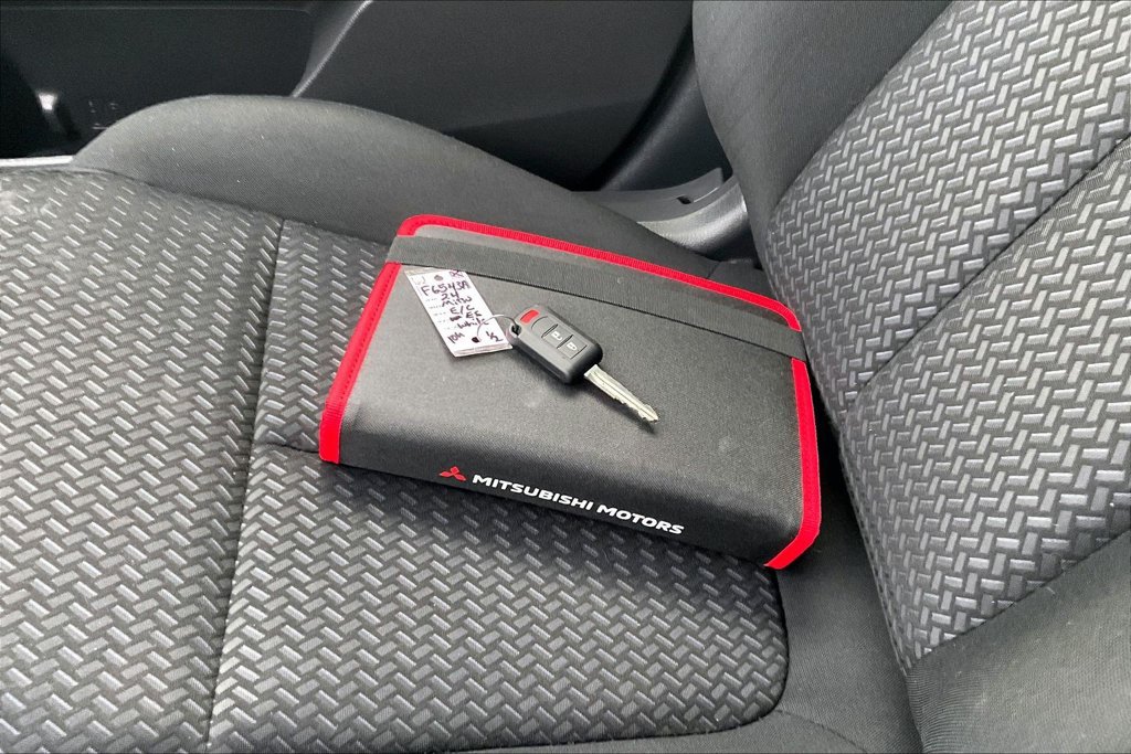 Used 2024 Mitsubishi Eclipse Cross ES AWD/4WD image 10