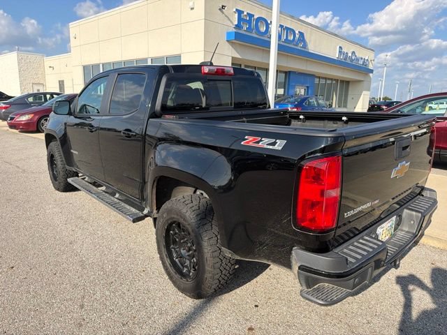 Used 2019 Chevrolet Colorado Z71 AWD/4WD image 3
