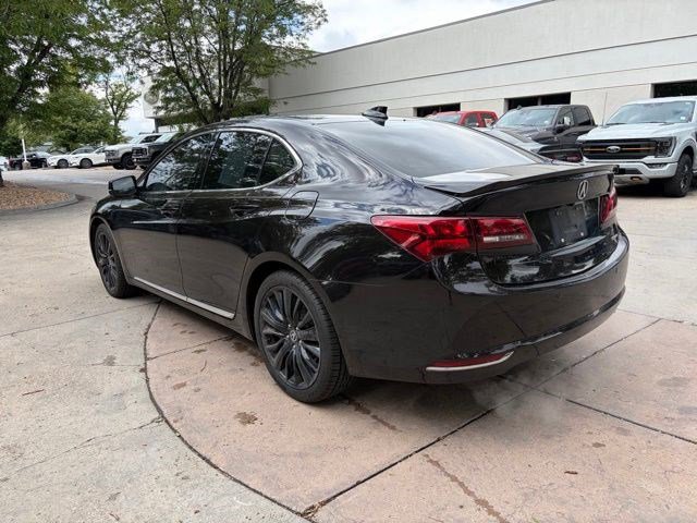 Used 2017 Acura TLX V6 SH-AWD w/ Advance Package image 3