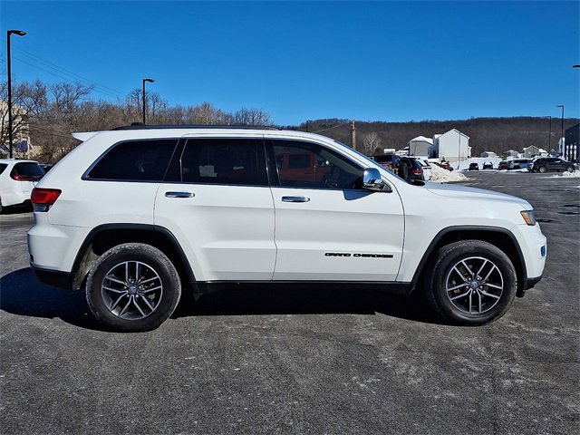 Used 2017 Jeep Grand Cherokee Limited image 8