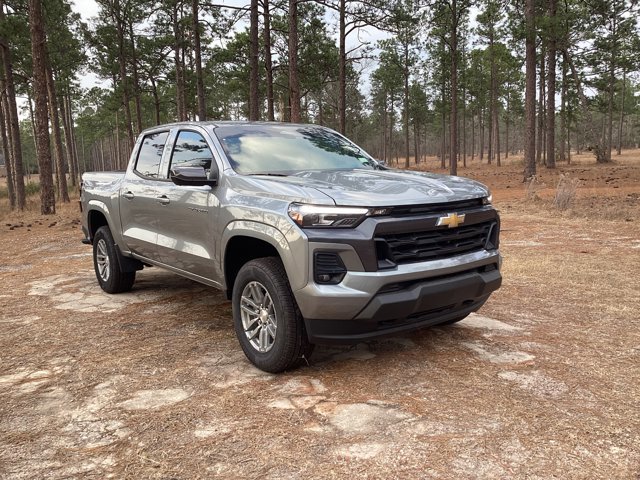 New 2025 Chevrolet Colorado LT w/ LT Convenience Package image 6