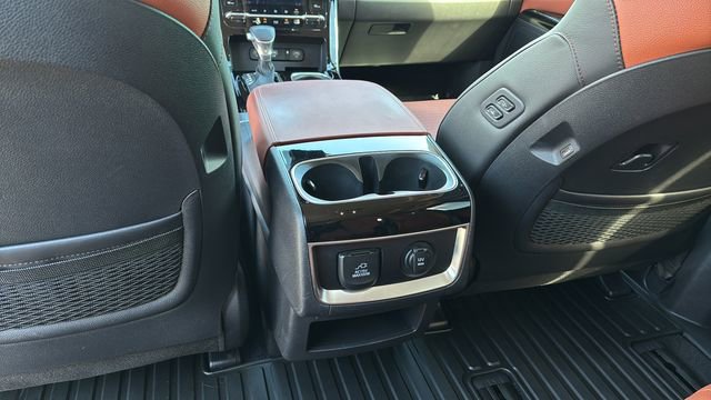 Used 2024 Kia Carnival SX Prestige image 21