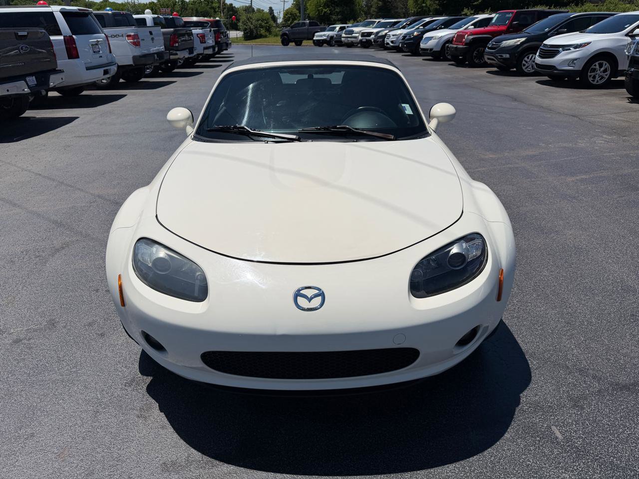Used 2006 MAZDA MX-5 Miata Touring RWD image 7