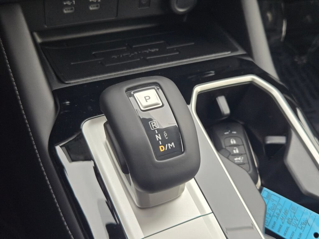 New 2027 Mitsubishi Outlander SE AWD/4WD image 21