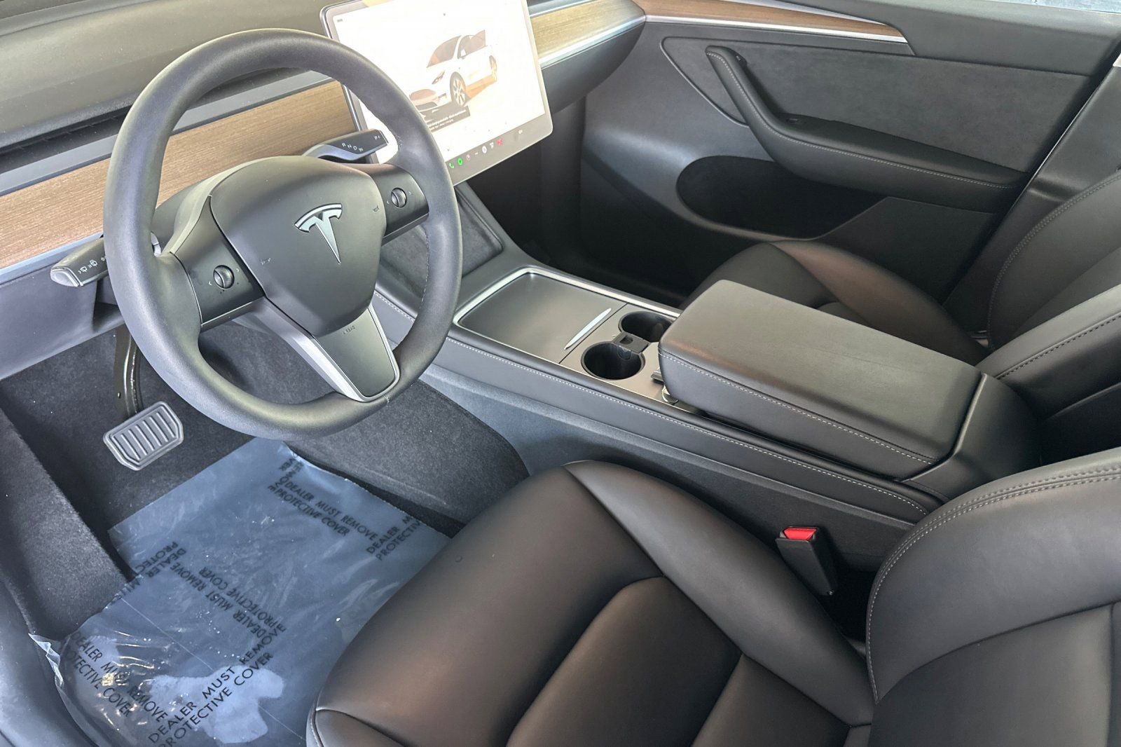 Used 2023 Tesla Model Y Long Range image 11