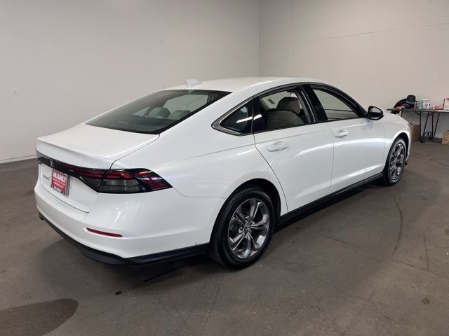 Used 2024 Honda Accord EX image 3