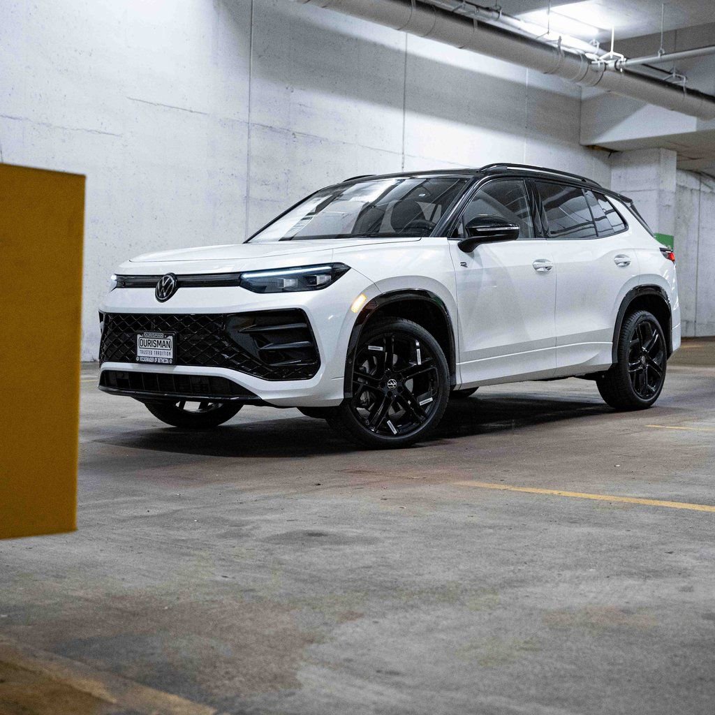 New 2026 Volkswagen Tiguan SE R-Line