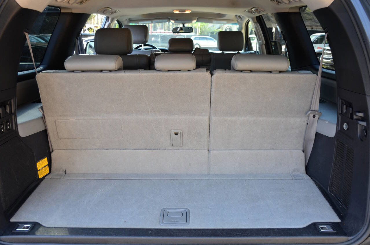 Used 2008 Toyota Sequoia SR5 image 9