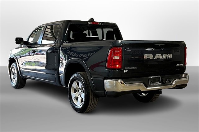 New 2025 RAM 1500 4x4 Crew Cab image 3