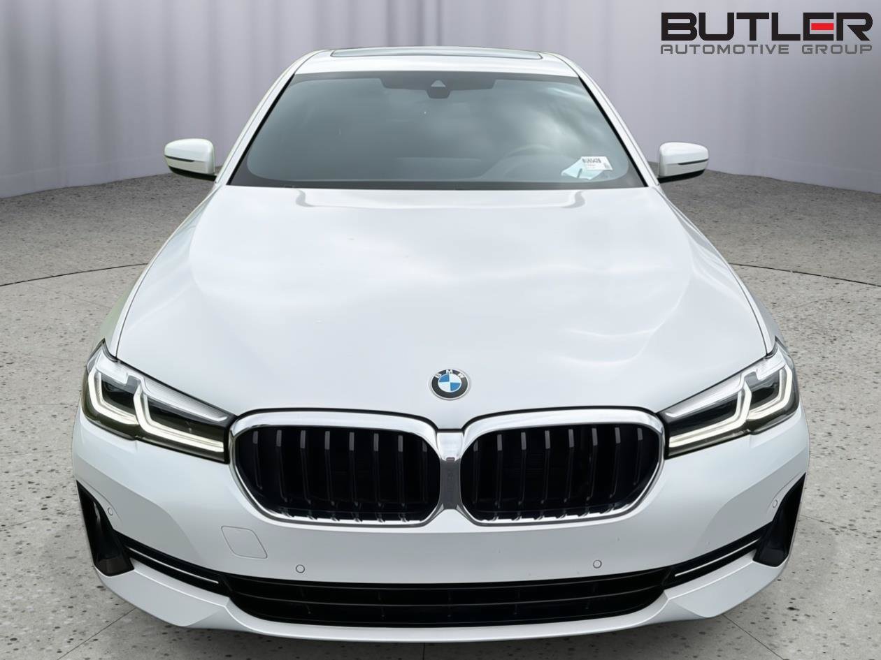 Used 2023 BMW 540i xDrive AWD/4WD image 9